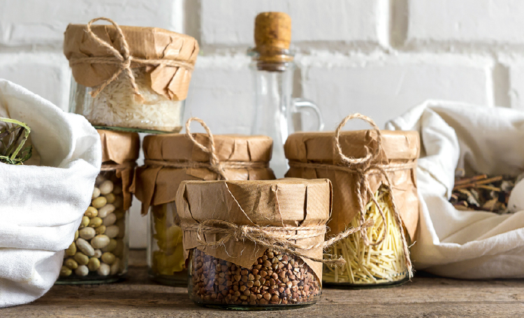 How to be eco-friendly during Christmas?